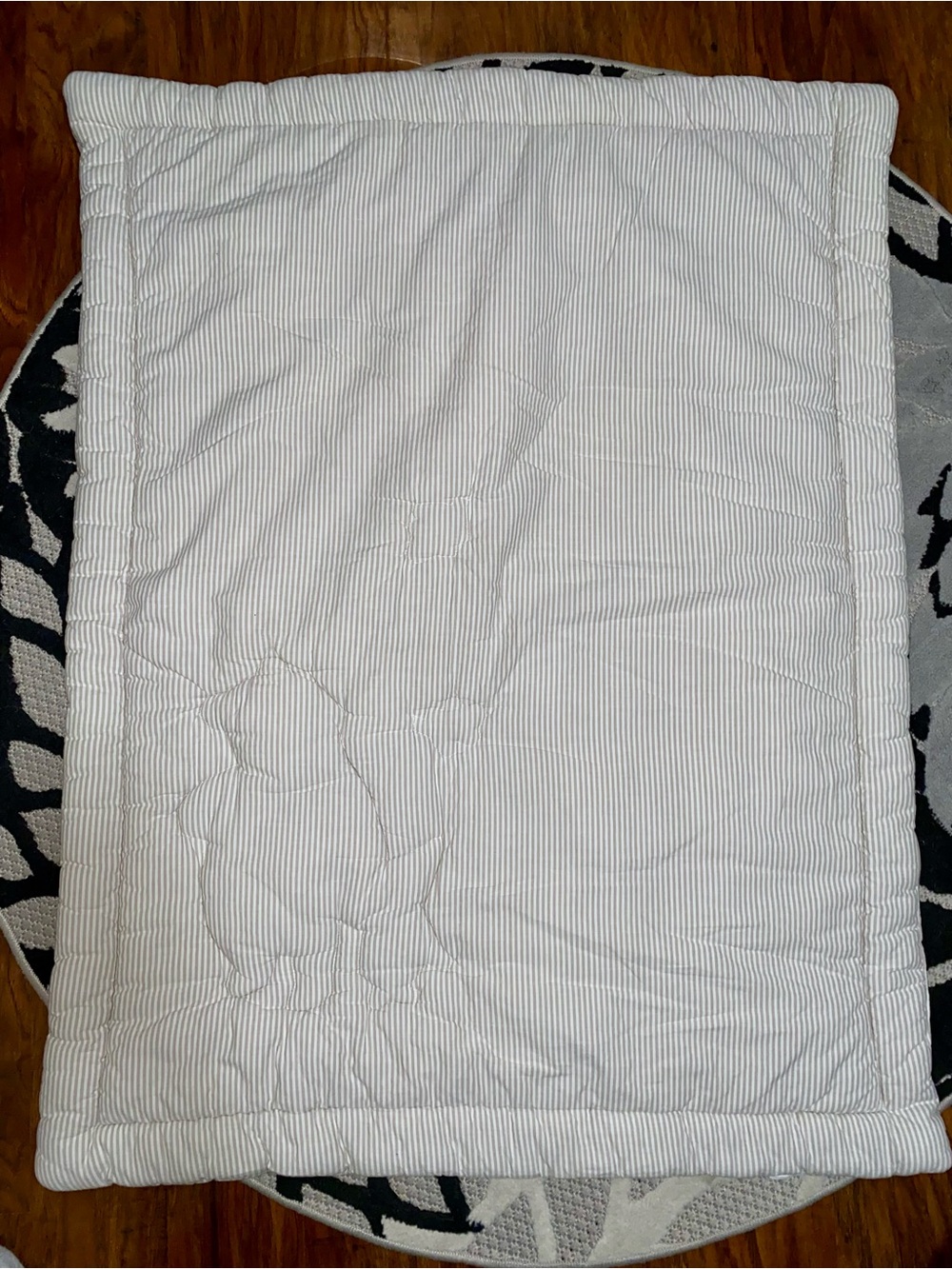 Winnie the Pooh Embroidered Baby Quilt - Cream and Tan - Picture 4 of 4